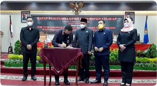 FYI : Revisi Peraturan Daerah (Perda) tentang Rencana Tata Tata Ruang Wilayah (RTRW) Kabupaten Cilacap tahun 2011-2031 di SAHKAN