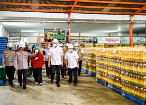 Kapolri cek ketersediaan minyak goreng